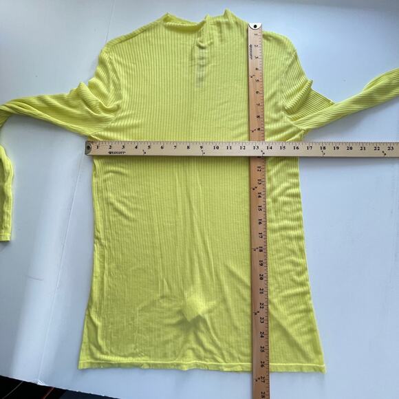 Enza Costa Women's Rib Knit Mock Neck Top NEW *FLAW* Long Sleeve Sz M Yellow - Picture 8 of 10